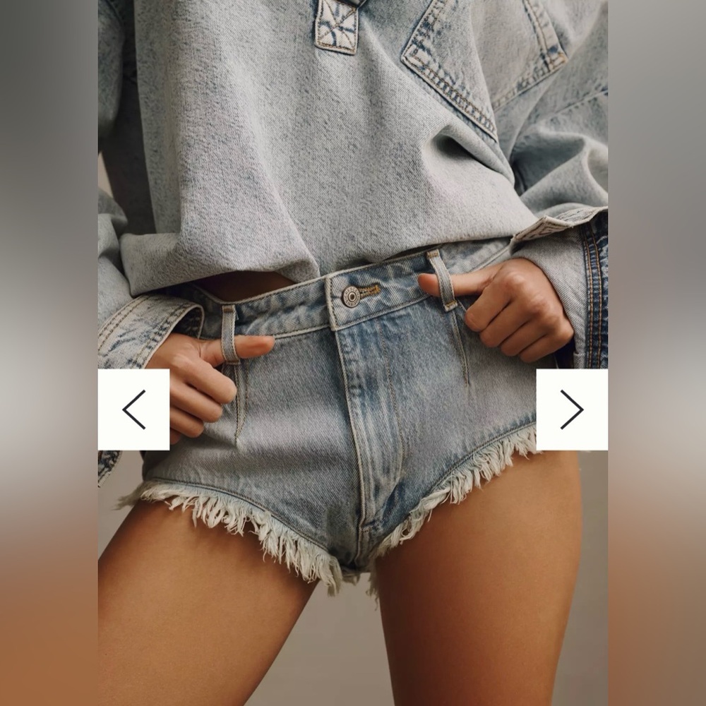 Anthropologie Pilcro Pitched Micro Denim Shorts Size 27 Blue